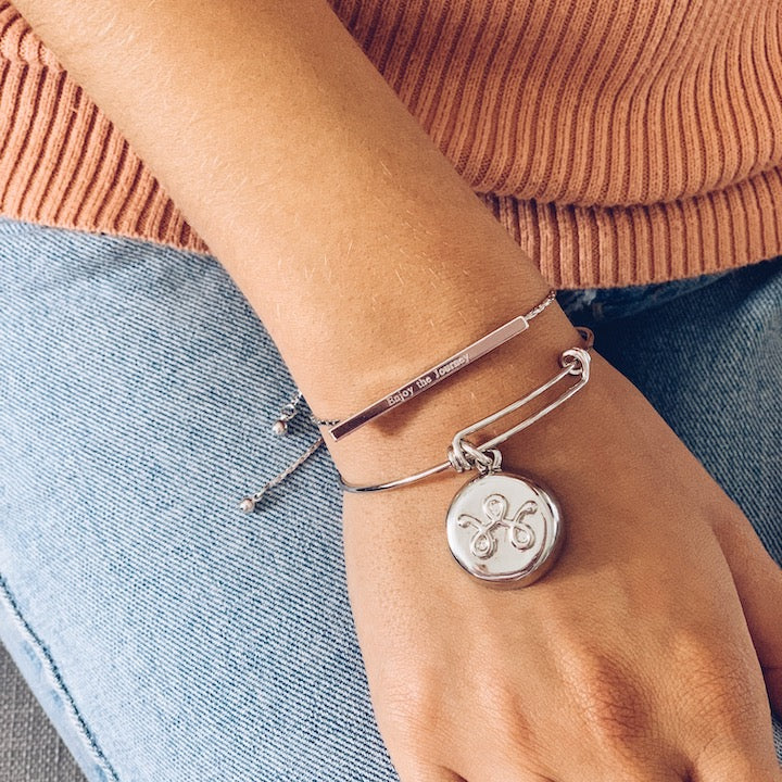 Inspirational Silver Bar Bracelet - Image 2